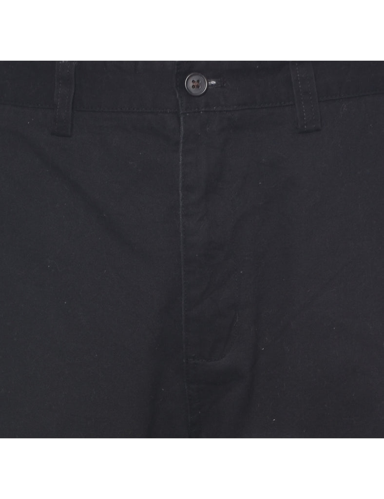 Chaps Black Shorts - W34 L8