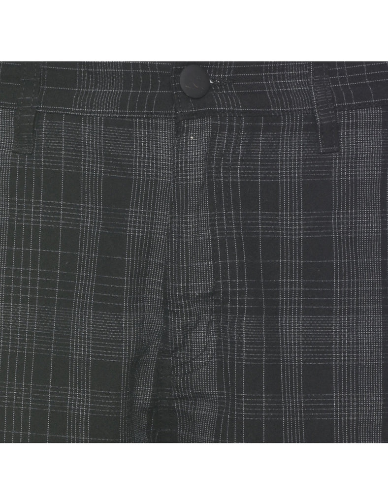 Checked Black Shorts - W30 L9