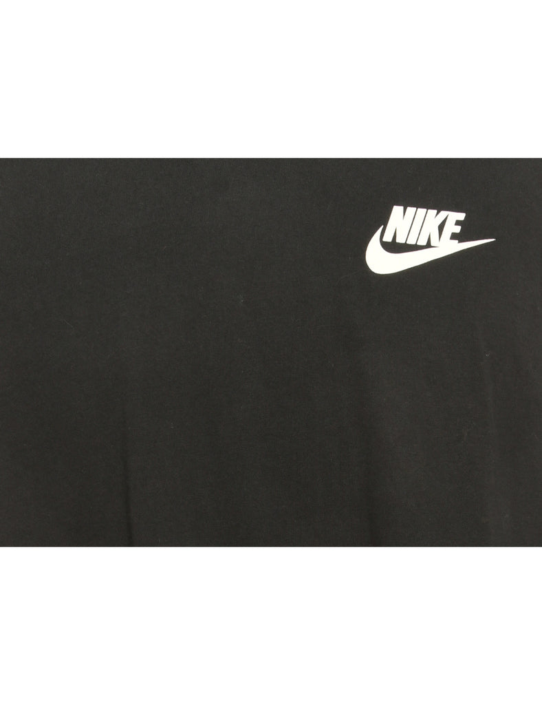 Black Nike Printed T-shirt - L