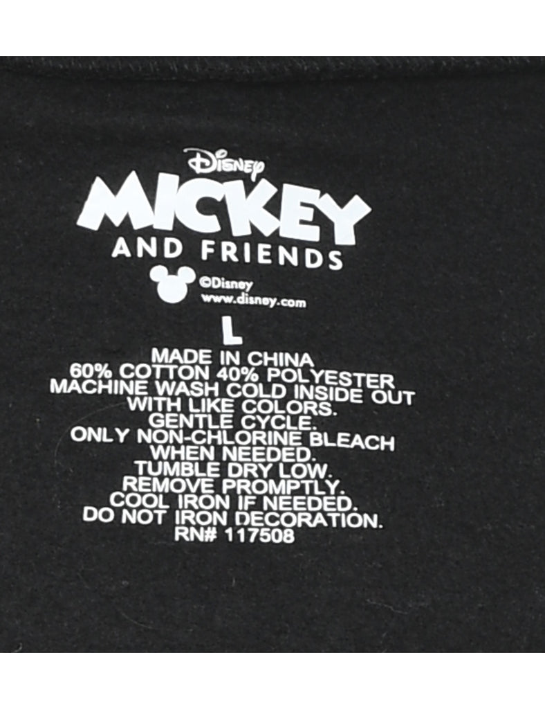 Mickey & Friends Cartoon Design Sweatshirt - L