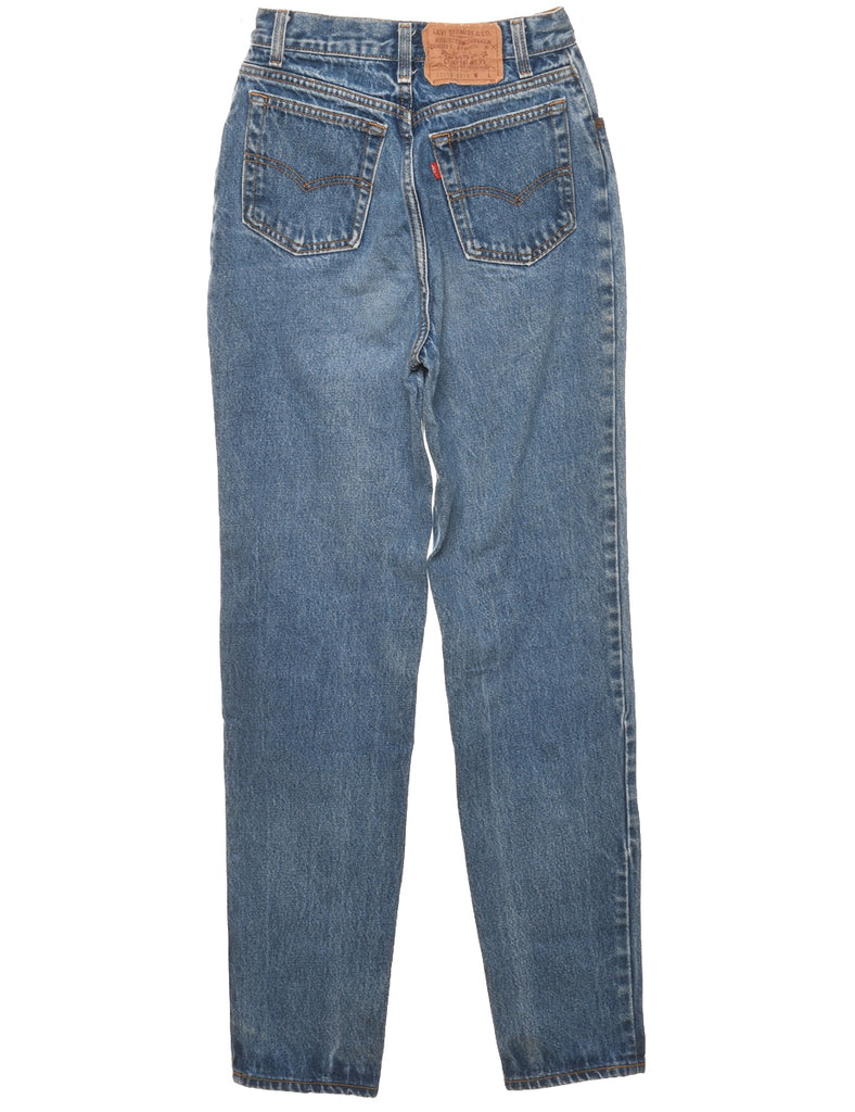 Tapered Medium Wash Levi's Jeans - W24 L32